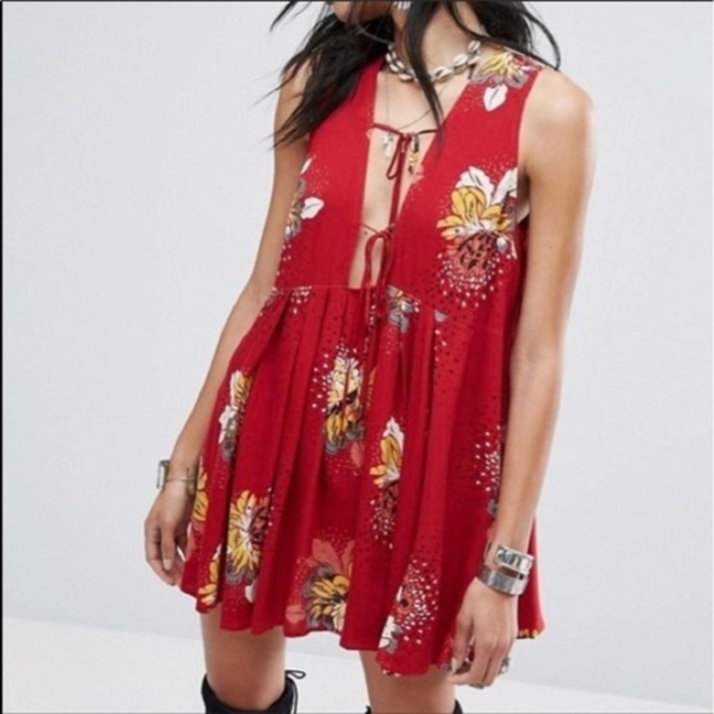 FREE PEOPLE Lovely Day Printed Tunic Mini Dress in Red - Sz Small